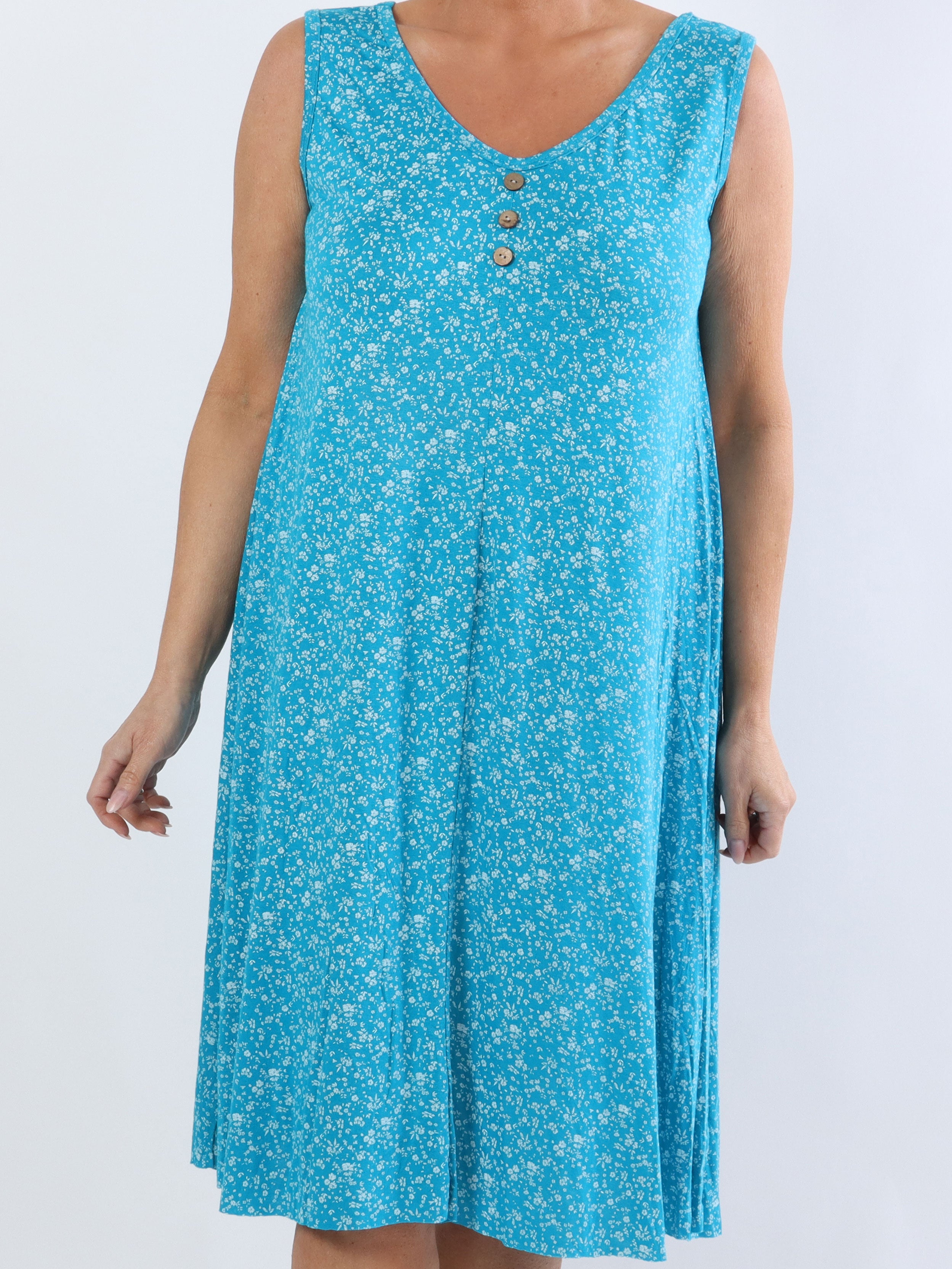 Astrid - Plus size sommerkjole i viskose med blomsterprint